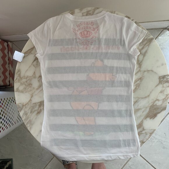Disney Couture: Junior's Winnie the Pooh -  T-Shirt - NWT - Picture 3 of 5